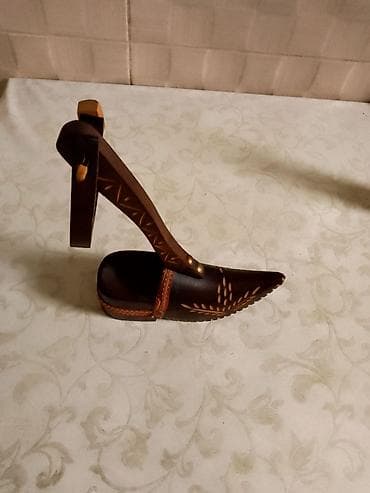 Dekorativni drveni držač za mini flašu u obliku opanka - Ručno rađen na lalafo.rs — 5 Dekorativni drveni držač za mini flašu u obliku opanka - Ručno rađen — 5