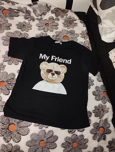 kom sa etiketom: Crna ženska majica kratkih rukava sa printom “My Friend” i at lalafo.rs — 3 kom sa etiketom: Crna ženska majica kratkih rukava sa printom “My Friend” i — 3