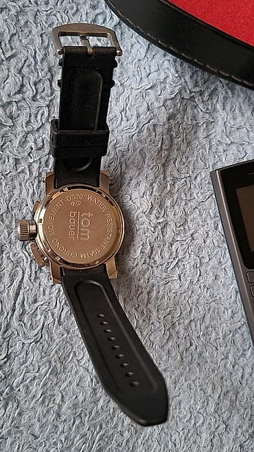 Sportski muški ručni sat Tom Bauer 10 ATM Chrono - Kućište od na lalafo.rs — 4 Sportski muški ručni sat Tom Bauer 10 ATM Chrono - Kućište od — 4