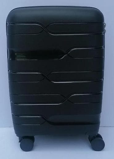 Travel suitcases and bags: Tvrdi kofer na točkiće – ručni kabinski format - Materijal: čvrsta at lalafo.rs — 3 Travel suitcases and bags: Tvrdi kofer na točkiće – ručni kabinski format - Materijal: čvrsta — 3