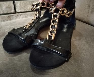 Sandale sa lancem ug 23.5cm Nenošene sandale, placene 3300 dinara na lalafo.rs — 1 Sandale sa lancem ug 23.5cm Nenošene sandale, placene 3300 dinara — 1