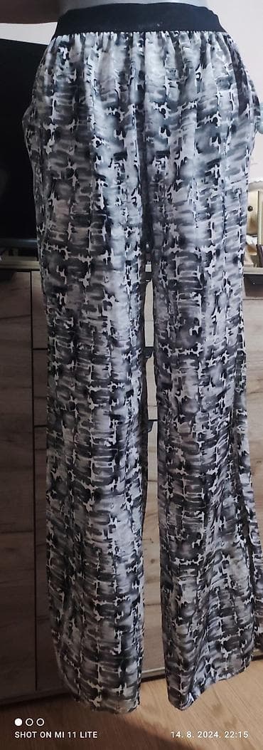 pantalone butiku ali: Pantalone su nove, letnje,veoma prijatan materijal Poluobim struka na lalafo.rs — 2 pantalone butiku ali: Pantalone su nove, letnje,veoma prijatan materijal Poluobim struka — 2