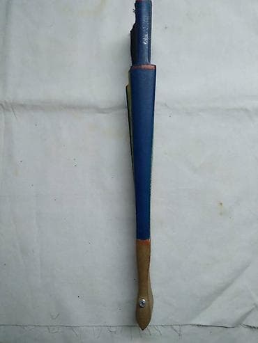 Lepeza drvena 21-22 cm. polovna.Cena za kom na lalafo.rs — 6 Lepeza drvena 21-22 cm. polovna.Cena za kom — 6