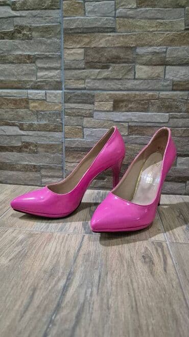 Salonke, 39 na lalafo.rs Salonke, 39