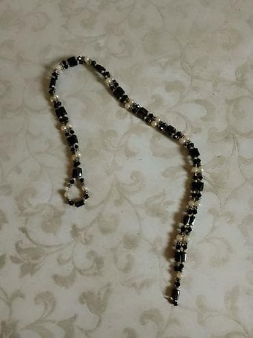 Elegantna magnetna ogrlica a ujedno može i kao narukvica. - Stil na lalafo.rs Elegantna magnetna ogrlica a ujedno može i kao narukvica. - Stil