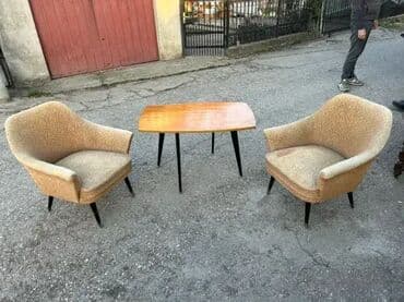 Stilske garniture: Retro koktel fotelje i stočić 🪑✨ Retro koktel fotelje i stočić iz na lalafo.rs — 8 Stilske garniture: Retro koktel fotelje i stočić 🪑✨ Retro koktel fotelje i stočić iz — 8