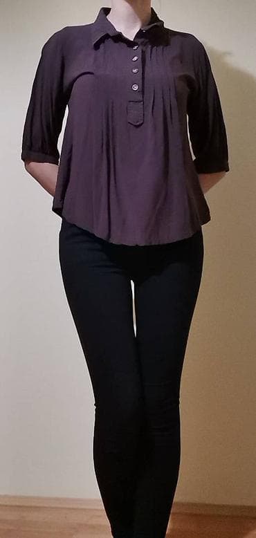 Košulja / bluza S/M, POKLON UZ KUPOVINU Dobijena na poklon, ali ne na lalafo.rs Košulja / bluza S/M, POKLON UZ KUPOVINU Dobijena na poklon, ali ne