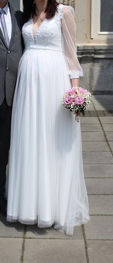 Vencanica bele boje velicina M38 na lalafo.rs — 1 Vencanica bele boje velicina M38 — 1