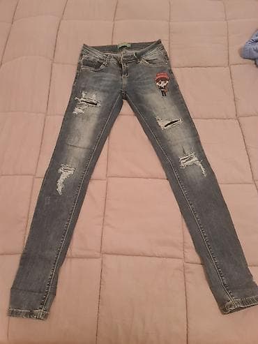 Farmerice kao nove. vel. s.m. polu obim struka su. 35cm. jedino na lalafo.rs — 1 Farmerice kao nove. vel. s.m. polu obim struka su. 35cm. jedino — 1