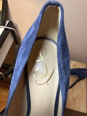 Elegantne ženske salonke – tamnoplave, od prevrnute kože (velur) - na lalafo.rs — 4 Elegantne ženske salonke – tamnoplave, od prevrnute kože (velur) - — 4