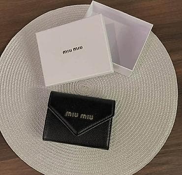 Ženski novčanik, Miu Miu, Materijal: Koža na lalafo.rs Ženski novčanik, Miu Miu, Materijal: Koža