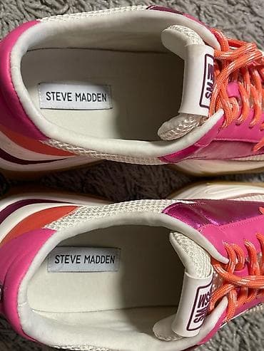 Patike Steve Madden Possession u kombinaciji fuksija, narandžaste i na lalafo.rs — 4 Patike Steve Madden Possession u kombinaciji fuksija, narandžaste i — 4