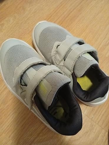 Dečije patike – 2 para 1) Nike patike za svakodnevno nošenje - na lalafo.rs — 5 Dečije patike – 2 para 1) Nike patike za svakodnevno nošenje - — 5