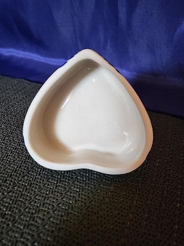 Satula nova vintaz delft holandski,rucno oslikana. Nova holandska na lalafo.rs — 10 Satula nova vintaz delft holandski,rucno oslikana. Nova holandska — 10