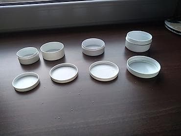 Plastične posudice za kozmetiku – tegle sa navojem - Zapremina: 100 g na lalafo.rs — 1 Plastične posudice za kozmetiku – tegle sa navojem - Zapremina: 100 g — 1