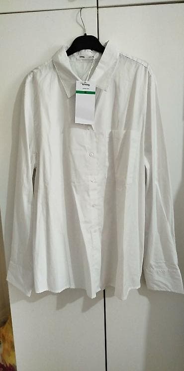 kom sa etiketom: Sinsay bela košulja – veličina XL - Klasičan model sa kragnom i at lalafo.rs — 3 kom sa etiketom: Sinsay bela košulja – veličina XL - Klasičan model sa kragnom i — 3