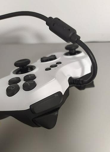 Electronics: Nacon PC DZojstik NOVO Gaming Kontroler AKCIJA Cene nisu fiksne at lalafo.rs — 5 Electronics: Nacon PC DZojstik NOVO Gaming Kontroler AKCIJA Cene nisu fiksne — 5