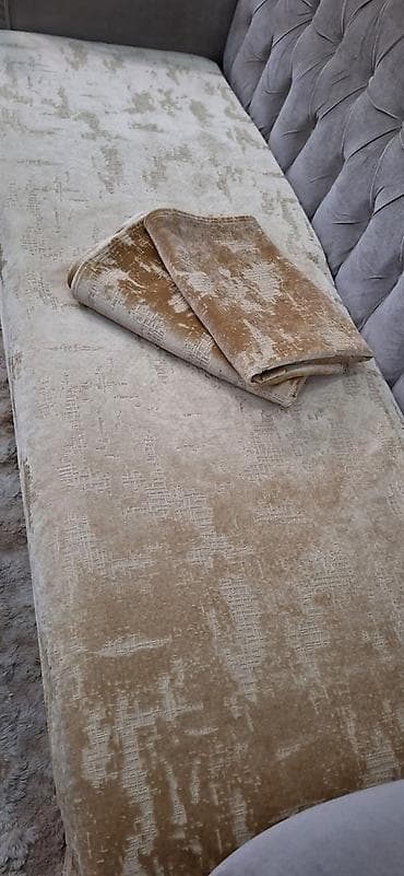 Plisani flekeri
Dimenzije-80*80;80*150;80*200
Cena 4300 din na lalafo.rs — 3 Plisani flekeri
Dimenzije-80*80;80*150;80*200
Cena 4300 din — 3