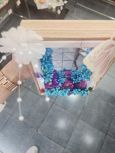 Ručno rađen dekorativni ram sa ogledalcem i LED osvetljenjem. - na lalafo.rs — 5 Ručno rađen dekorativni ram sa ogledalcem i LED osvetljenjem. - — 5