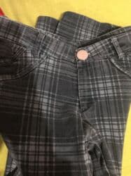 Farmerke iz inostranstva. ocuvane. cena 800 din komad na lalafo.rs Farmerke iz inostranstva. ocuvane. cena 800 din komad