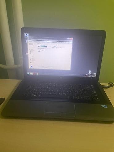 HP laptop – ekran Specifikacije vidljive na fotografiji: - Procesor na lalafo.rs — 3 HP laptop – ekran Specifikacije vidljive na fotografiji: - Procesor — 3