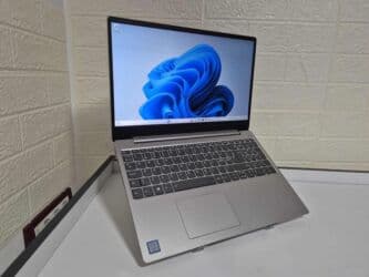 Prodajem laptop marke Lenovo IdeaPad 330s, u odličnom stanju, potpuno na lalafo.rs Prodajem laptop marke Lenovo IdeaPad 330s, u odličnom stanju, potpuno