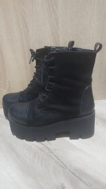 Gležnjače, 36 na lalafo.rs Gležnjače, 36