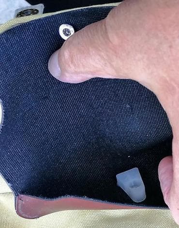 Futrole za naočare - Pilot USA + kožna \"goveđi box\"". Cena za komad at lalafo.rs — 6 Futrole za naočare - Pilot USA + kožna \"goveđi box\"". Cena za komad — 6