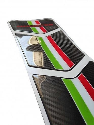 Transport: DUCATI MONSTER - tank pad - 1042 📌 Opis: Samolepljivi protektor za at lalafo.rs — 4 Transport: DUCATI MONSTER - tank pad - 1042 📌 Opis: Samolepljivi protektor za — 4