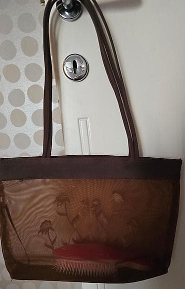 original esprit: Braon providna letnja torba sa diskretnim cvećem sa prednje strane at lalafo.rs — 2 original esprit: Braon providna letnja torba sa diskretnim cvećem sa prednje strane — 2