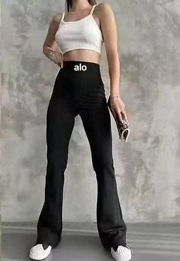 HELANKE/ZVONARICE
S M L XL 2XL
CENA 1,500
dva para 2,200 din na lalafo.rs — 1 HELANKE/ZVONARICE
S M L XL 2XL
CENA 1,500
dva para 2,200 din — 1