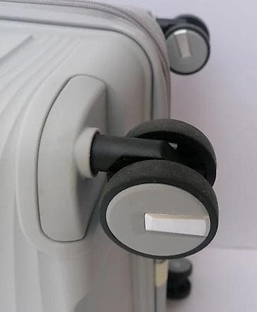 Travel suitcases and bags: Tvrdi kofer na točkićima – sivi - Materijal: lagana i izdržljiva at lalafo.rs — 6 Travel suitcases and bags: Tvrdi kofer na točkićima – sivi - Materijal: lagana i izdržljiva — 6