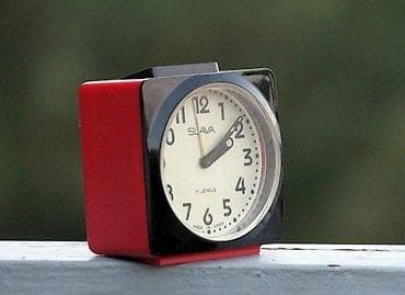 Modern Mechanical Alarm Clock Slava 11 Jewels Russian USSR. Ruski na lalafo.rs — 3 Modern Mechanical Alarm Clock Slava 11 Jewels Russian USSR. Ruski — 3