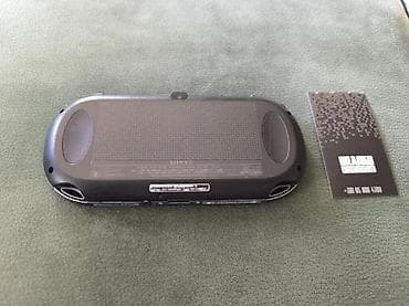 Prodajem Sony Playstation VITA konzolu. Model 1004 sa odlicnim OLED na lalafo.rs — 1 Prodajem Sony Playstation VITA konzolu. Model 1004 sa odlicnim OLED — 1