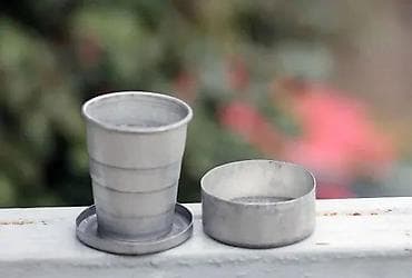 Antiques: Stara sklopiva aluminijumska čaša 1950. Vintage iz 1950/ 60-ih Stara at lalafo.rs — 1 Antiques: Stara sklopiva aluminijumska čaša 1950. Vintage iz 1950/ 60-ih Stara — 1