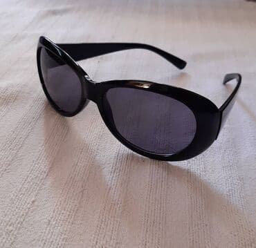 Crne ženske sunčane naočare – ovalno/mačkasto (cat-eye) oblikovane - na lalafo.rs Crne ženske sunčane naočare – ovalno/mačkasto (cat-eye) oblikovane -