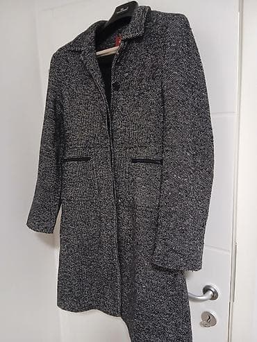 Jackets, Coats, Vests: Ženski kaput – klasičan kroj, dužine do iznad kolena. Tkanje u at lalafo.rs — 3 Jackets, Coats, Vests: Ženski kaput – klasičan kroj, dužine do iznad kolena. Tkanje u — 3