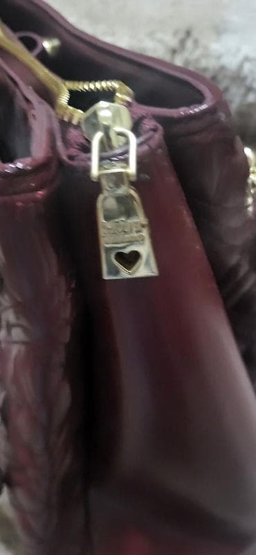 Love Moschino tašna – bordo - Model: ženska torba sa štepom na lalafo.rs — 5 Love Moschino tašna – bordo - Model: ženska torba sa štepom — 5