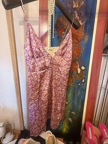 Pull&Bear mini haljina na bretelepotpuno nova - Brend na lalafo.rs — 2 Pull&Bear mini haljina na bretelepotpuno nova - Brend — 2