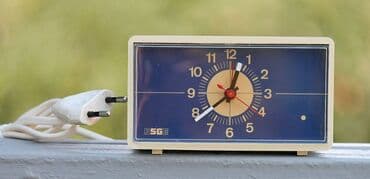 Antique vases & decor: KOLEKCIONARSKI -Dizajnerski stoni sat/ Vintage budilnik ESGE EXTRA at lalafo.rs — 3 Antique vases & decor: KOLEKCIONARSKI -Dizajnerski stoni sat/ Vintage budilnik ESGE EXTRA — 3