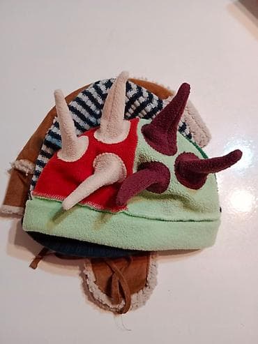 Zimske kape za decu može i za devojčice i za dečake Veličina 4-6 god na lalafo.rs — 7 Zimske kape za decu može i za devojčice i za dečake Veličina 4-6 god — 7