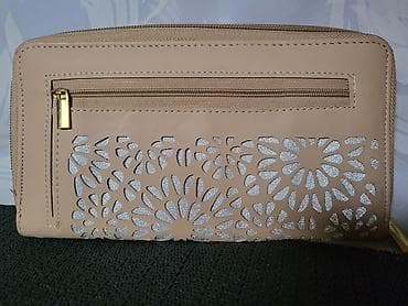 Novcanik nov zenski. Visina. 12cm. Duzina. 21cm. Sirina. 2cm at lalafo.rs — 6 Novcanik nov zenski. Visina. 12cm. Duzina. 21cm. Sirina. 2cm — 6