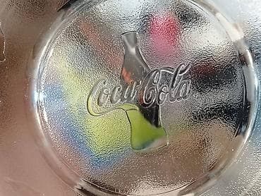 Stakleni tanjir coca cola
Odlicno stanje
Precnik 26 cm na lalafo.rs Stakleni tanjir coca cola
Odlicno stanje
Precnik 26 cm