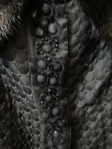 M, Used, With lining, Print, color - Black at lalafo.rs M, Used, With lining, Print, color - Black