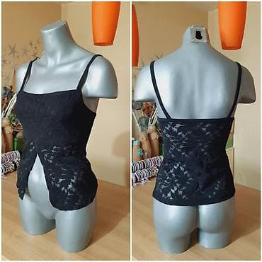 Crni čipkani top sa tankim bretelama, idealan za kombinovanje u na lalafo.rs — 2 Crni čipkani top sa tankim bretelama, idealan za kombinovanje u — 2