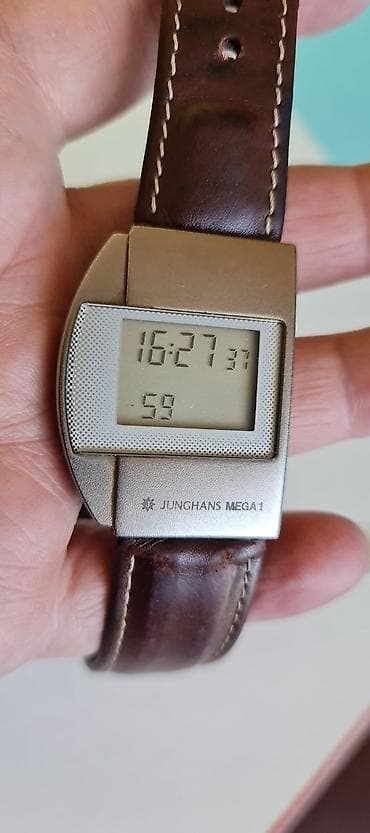 Razni muski satovi koga sta zanima neka.pita svi rade - Model na lalafo.rs — 2 Razni muski satovi koga sta zanima neka.pita svi rade - Model — 2