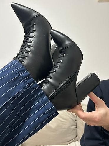 Čizme, 40, bоја - Crna na lalafo.rs — 1 Čizme, 40, bоја - Crna — 1