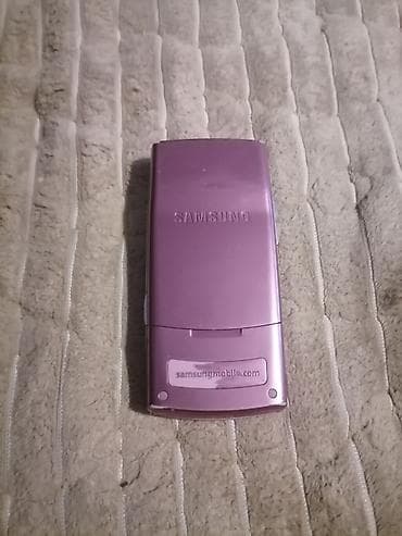 Samsung klizni telefon – klasični model sa numeričkom tastaturom - na lalafo.rs — 7 Samsung klizni telefon – klasični model sa numeričkom tastaturom - — 7