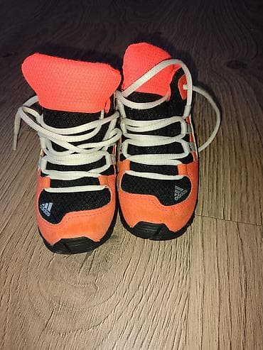 Terrex Adidas čizmice u broju 23 kao nove. Waterproof at lalafo.rs — 2 Terrex Adidas čizmice u broju 23 kao nove. Waterproof — 2