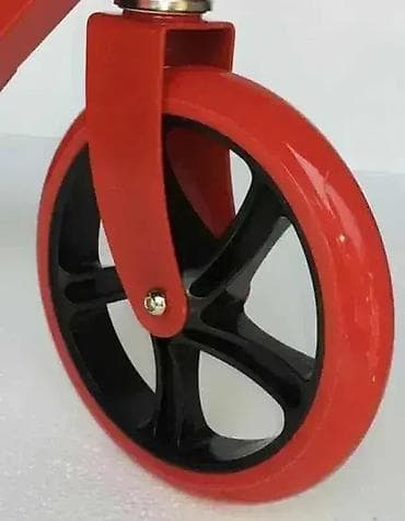 Veliki deciji trotinet CRVENI
4599.0 at lalafo.rs — 3 Veliki deciji trotinet CRVENI
4599.0 — 3